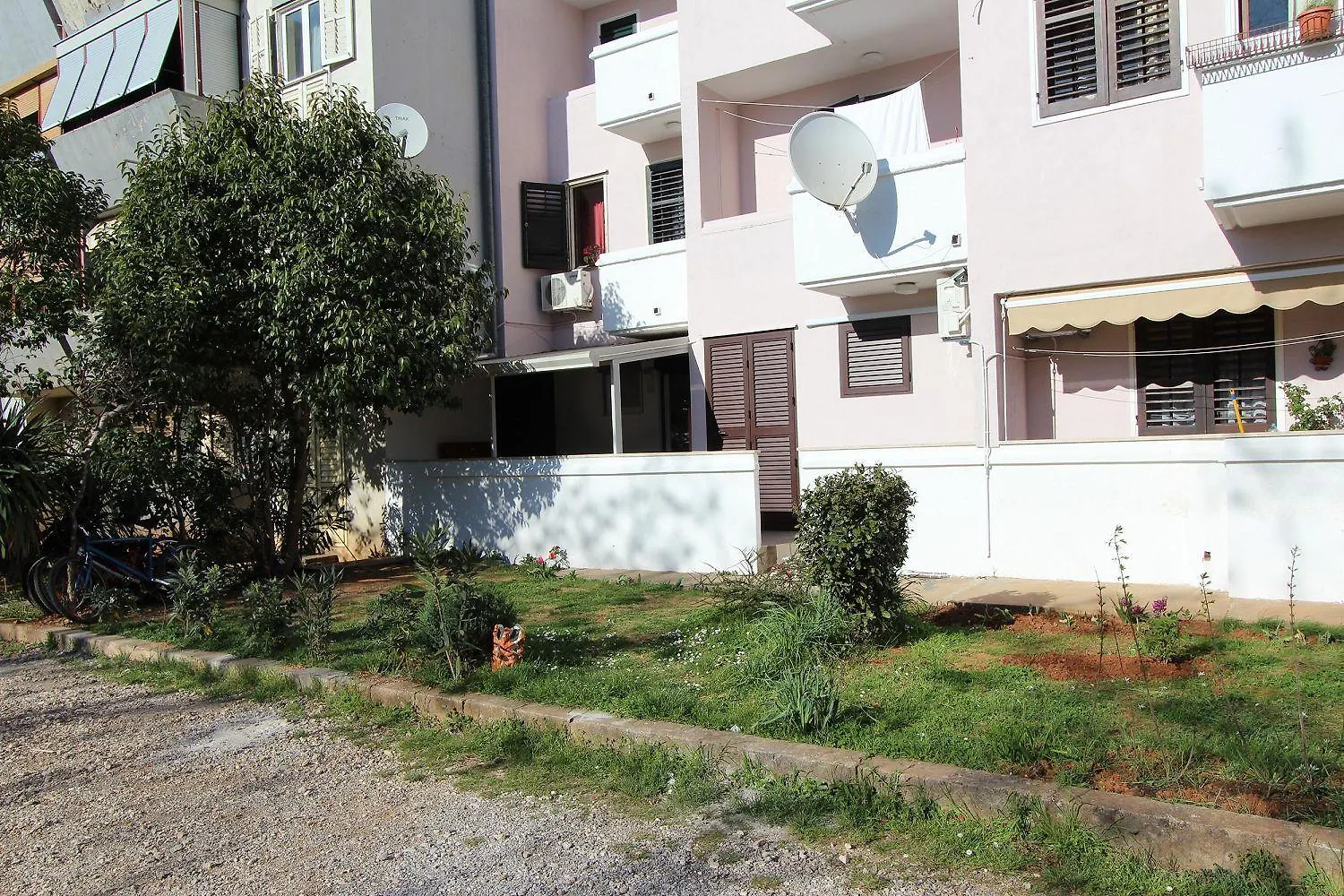 Idyllisches Apartment Nahe Dem Zentrum Und Strand Von Rovinj