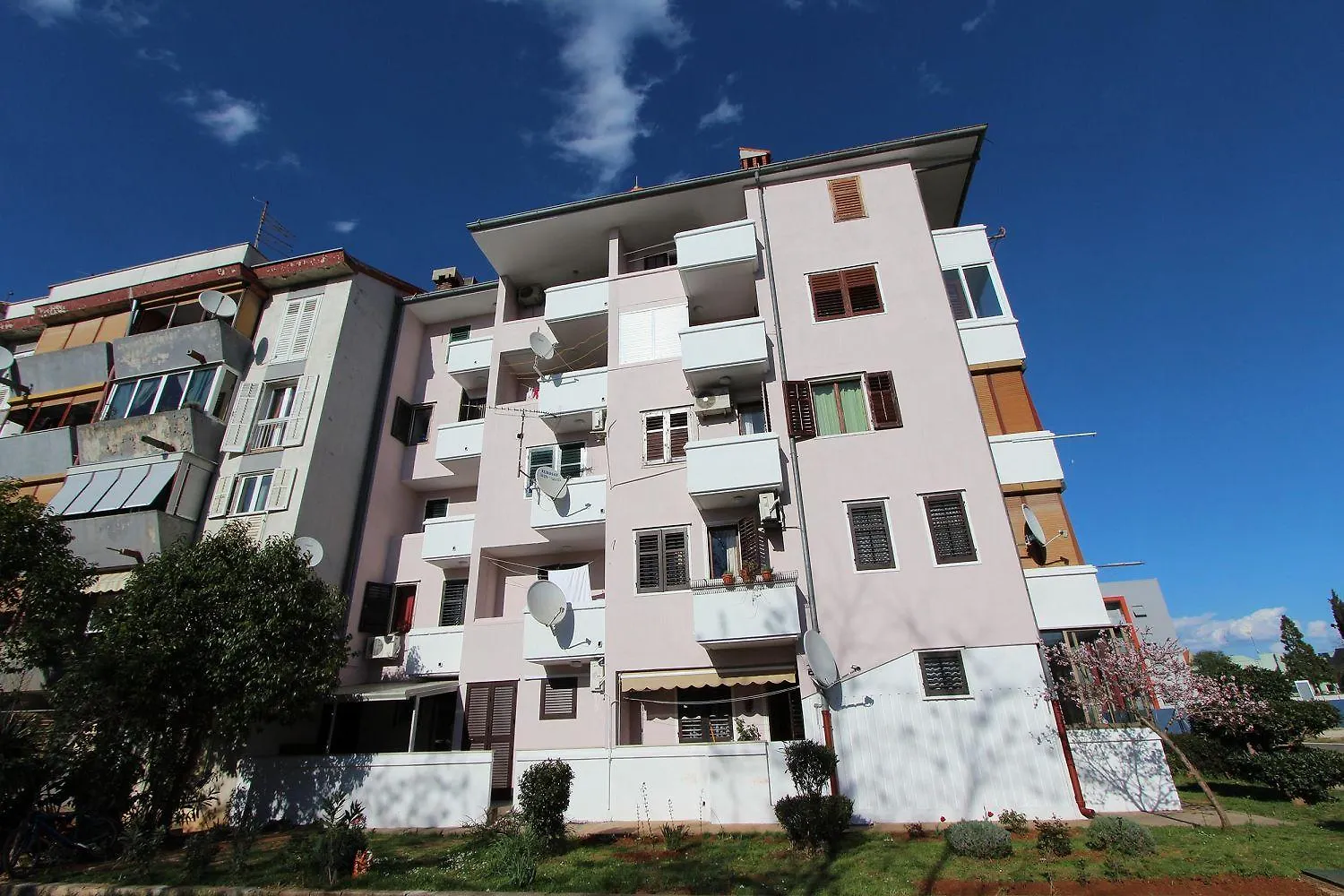 Idyllisches Apartment Nahe Dem Zentrum Und Strand Von Rovinj
