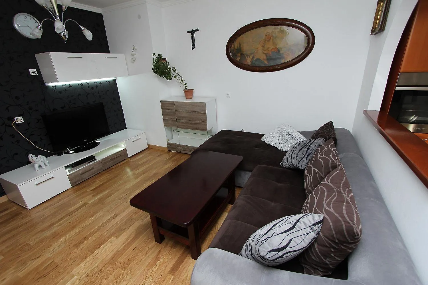 Idyllisches Apartment Nahe Dem Zentrum Und Strand Von Rovinj Croatia